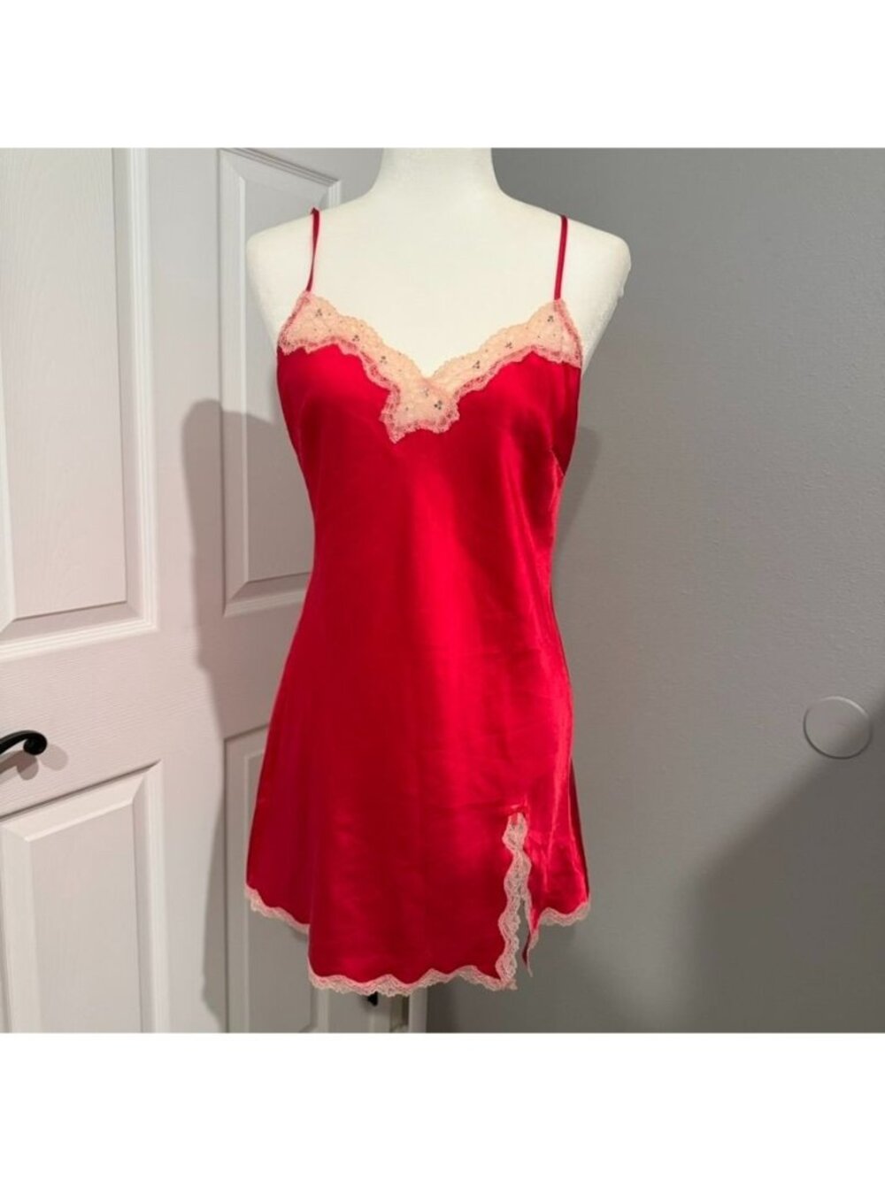 Victorias Secret Red Babydoll Satin Lace Chemise Slip Dress Size M Y2K Coquette